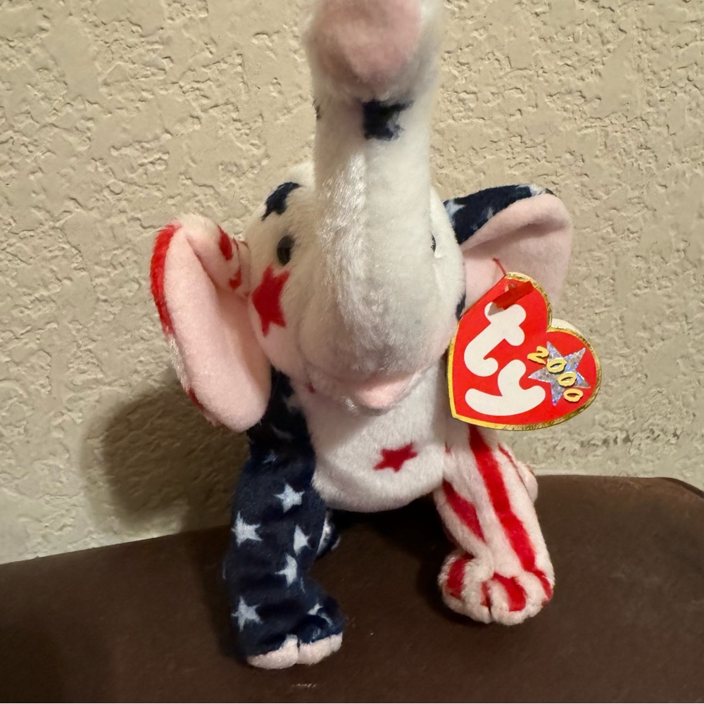 Vintage WT 2000 Ty Beanie Babies Righty the Elephant
